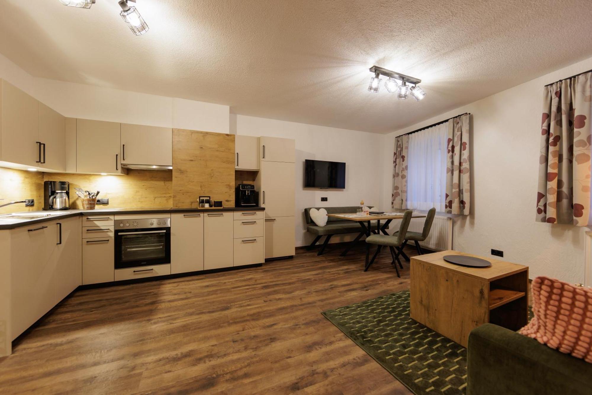 Apartmenthaus Goldeck Ried im Oberinntal Dış mekan fotoğraf
