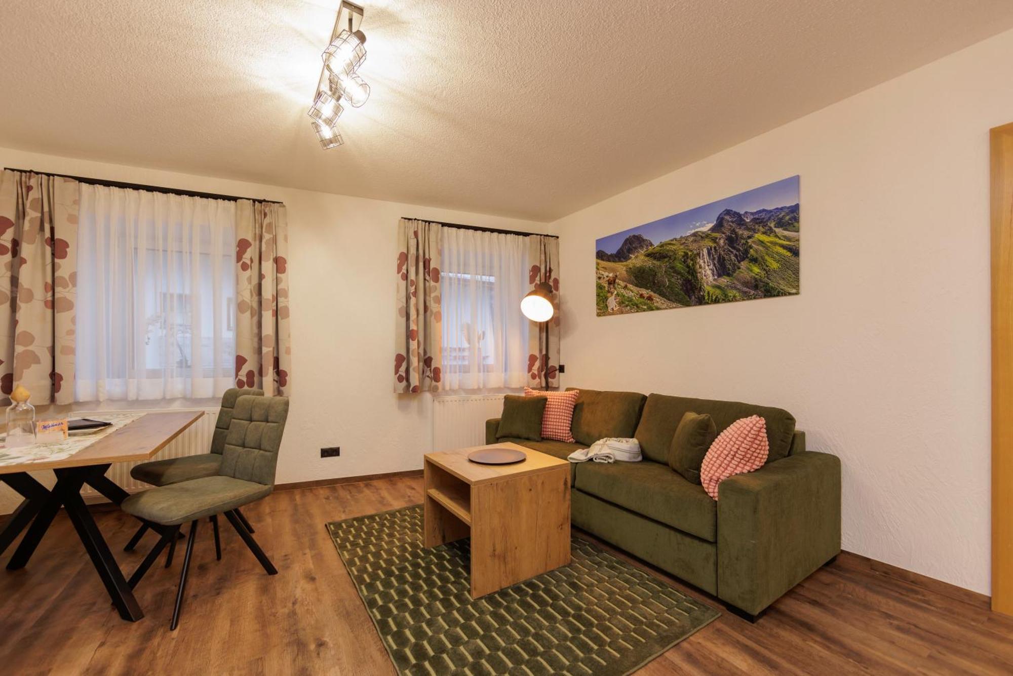 Apartmenthaus Goldeck Ried im Oberinntal Dış mekan fotoğraf