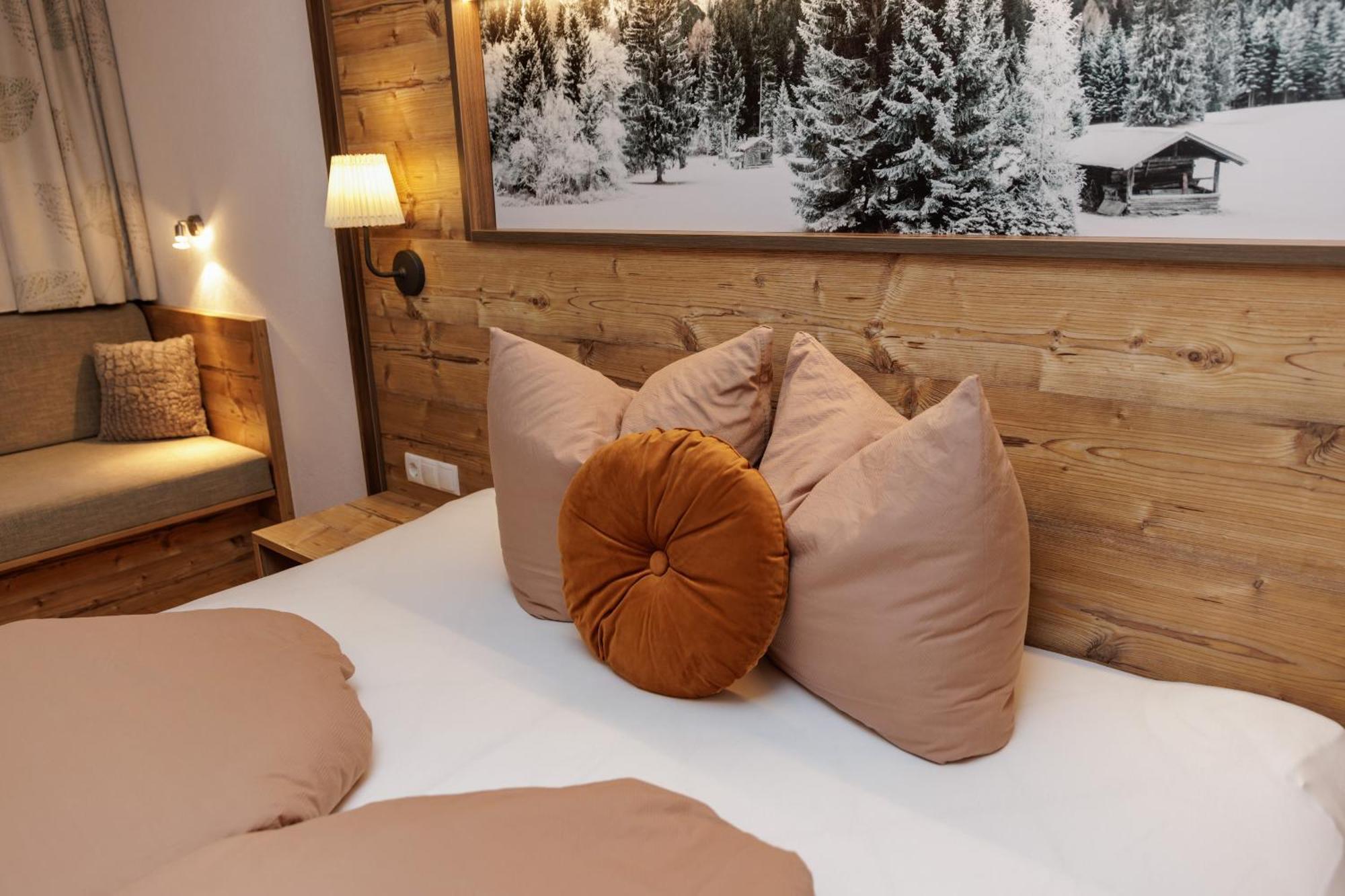 Apartmenthaus Goldeck Ried im Oberinntal Dış mekan fotoğraf