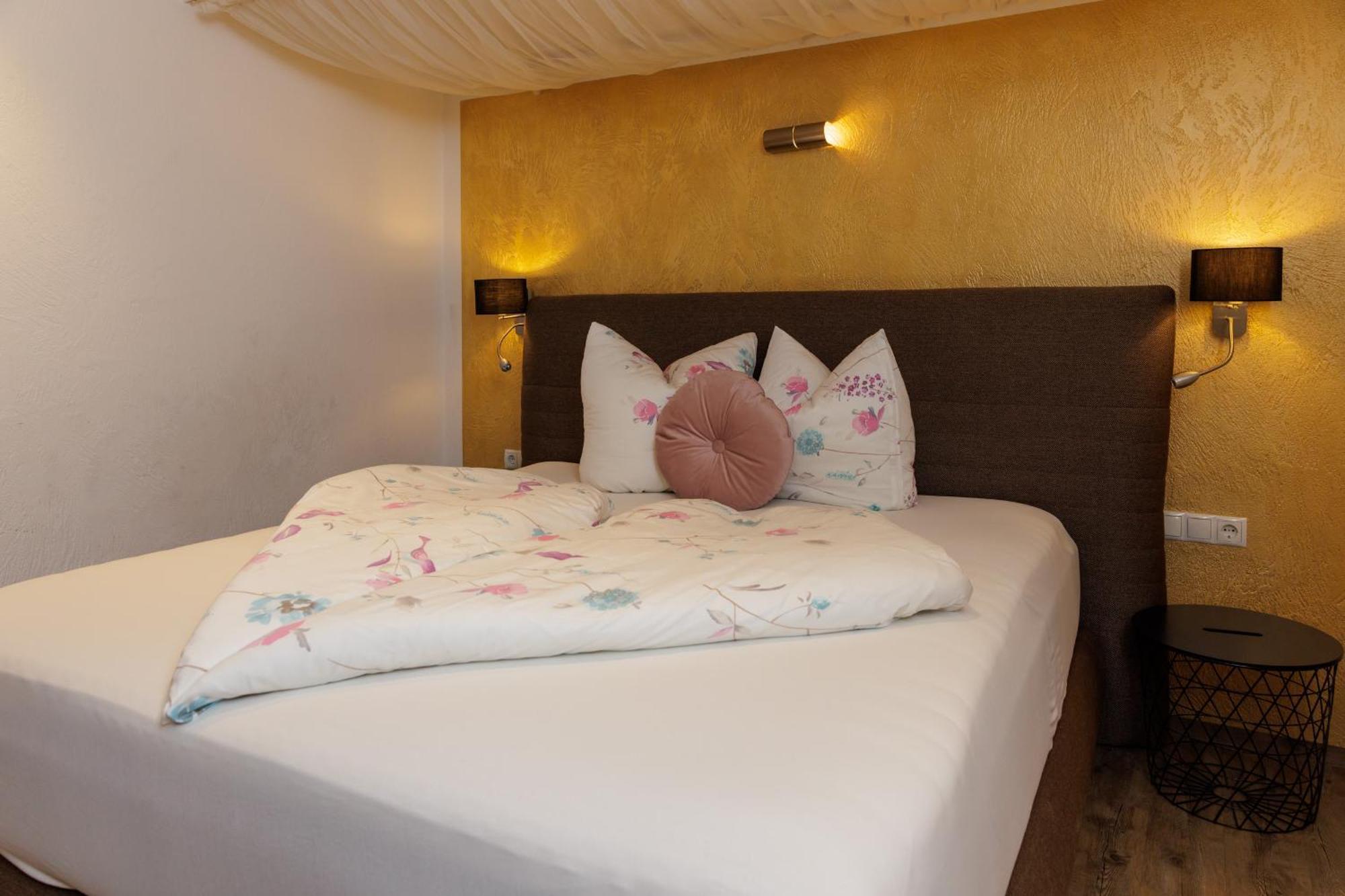 Apartmenthaus Goldeck Ried im Oberinntal Dış mekan fotoğraf