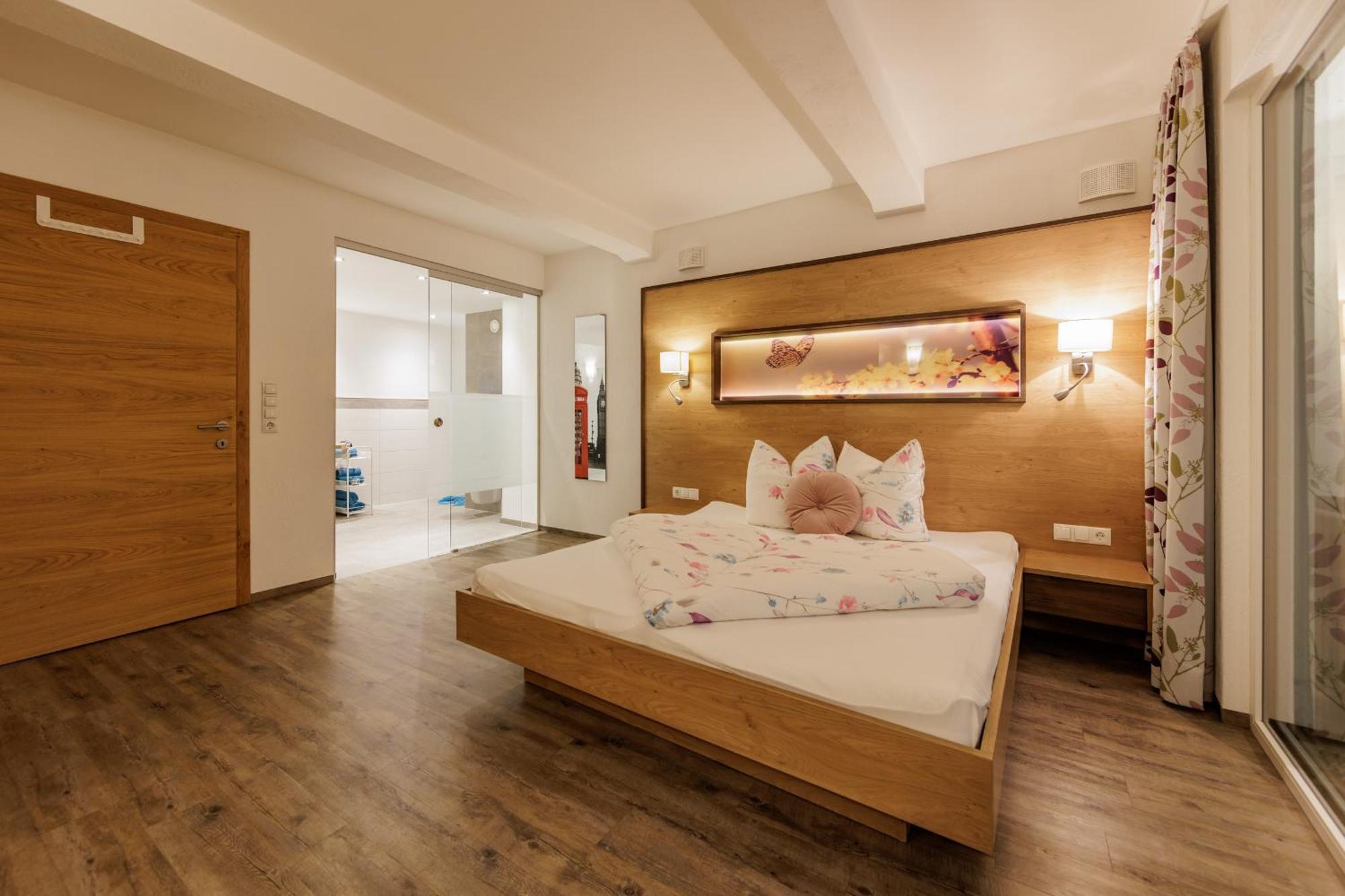 Apartmenthaus Goldeck Ried im Oberinntal Dış mekan fotoğraf