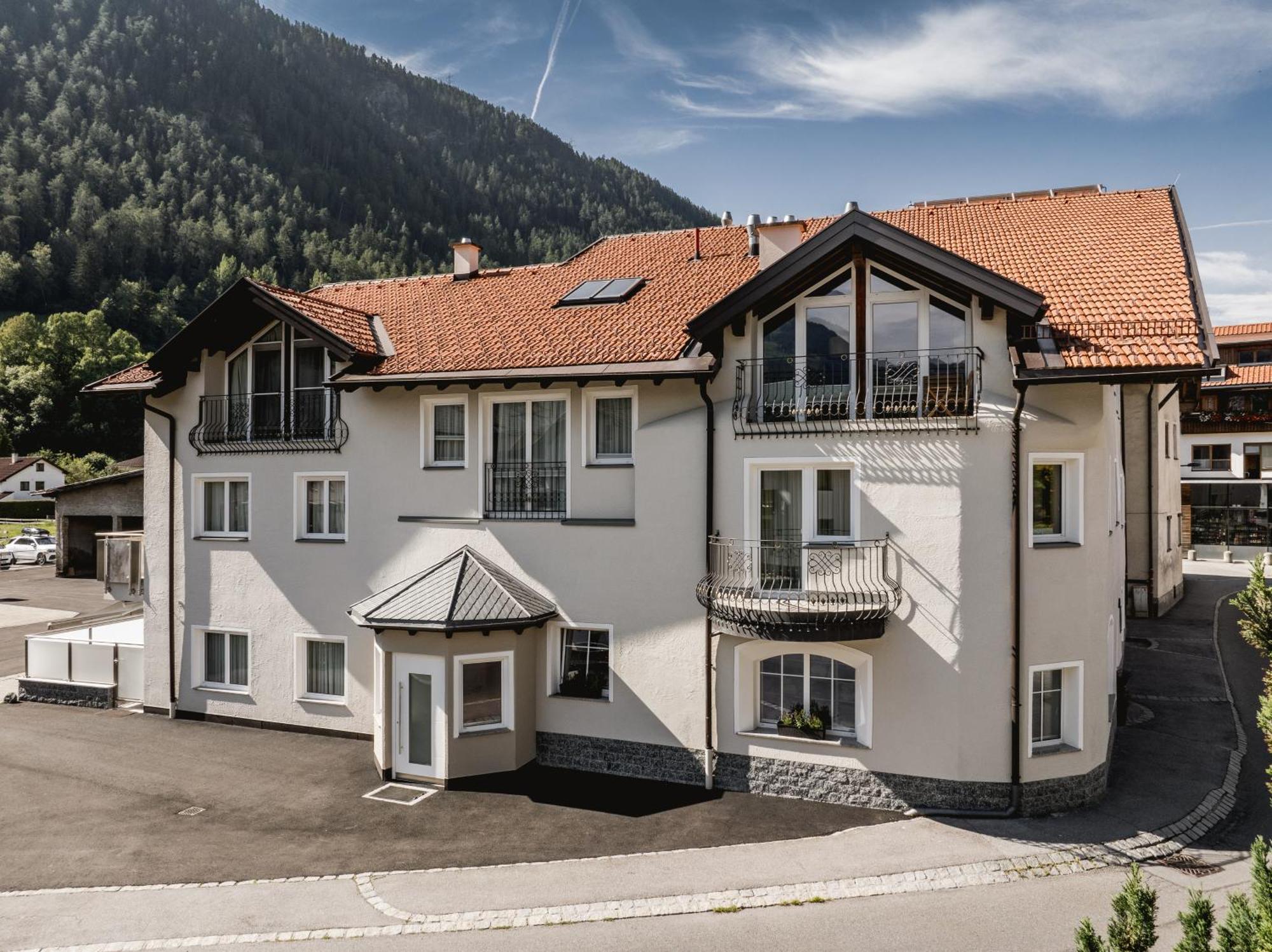 Apartmenthaus Goldeck Ried im Oberinntal Dış mekan fotoğraf