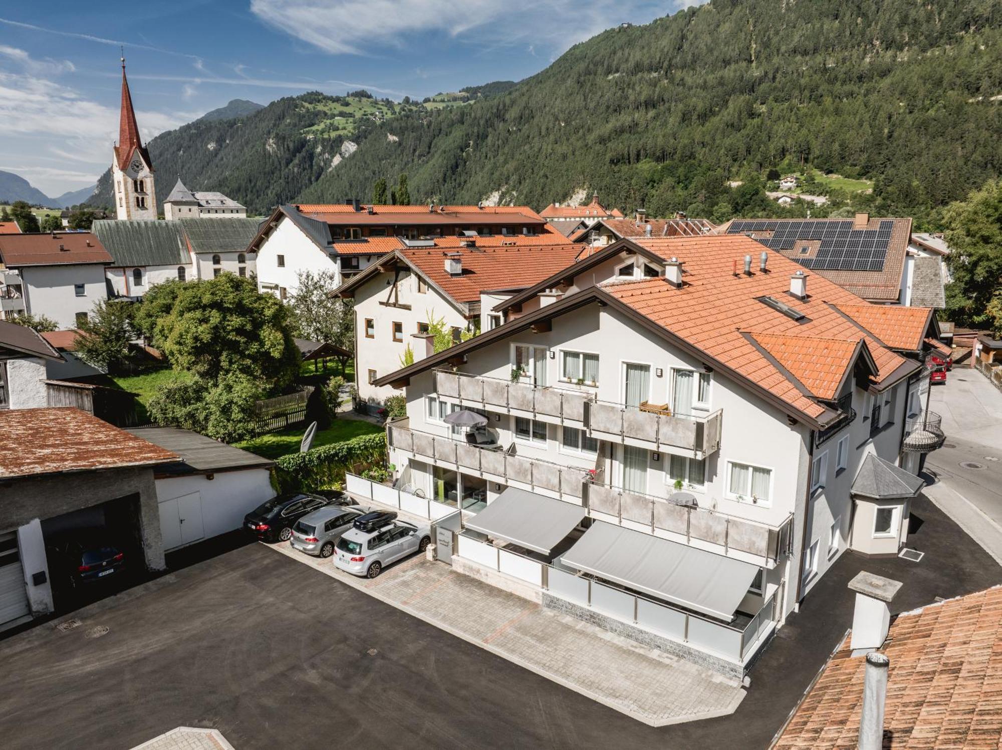 Apartmenthaus Goldeck Ried im Oberinntal Dış mekan fotoğraf